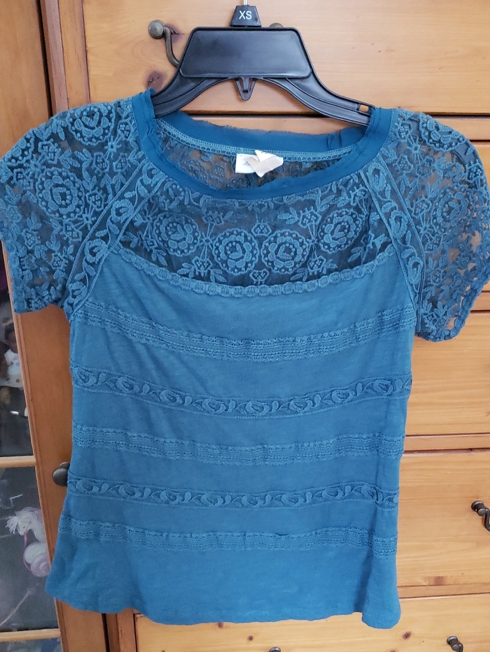Meadow Rue Teal Lace Yoke Short Sleeve Tee